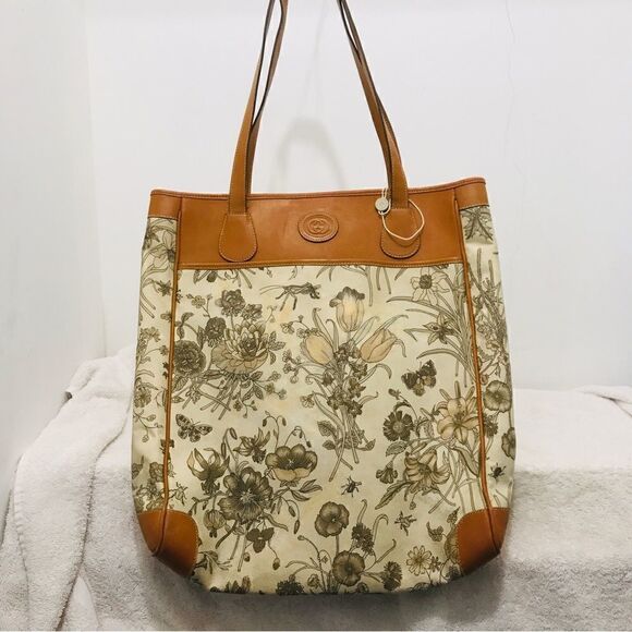Gucci Floral Tan and Brown Tote Bag - Picture 8 of 16